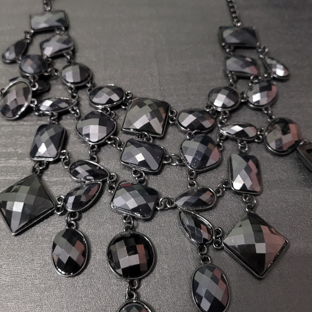 Necklace - Picture 2 of 2